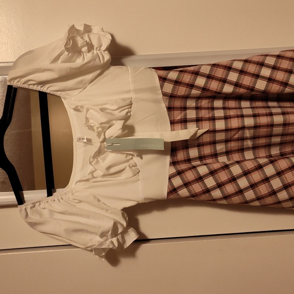 NWT Dressfo Plaid Spring Dress - Picture 2 of 5